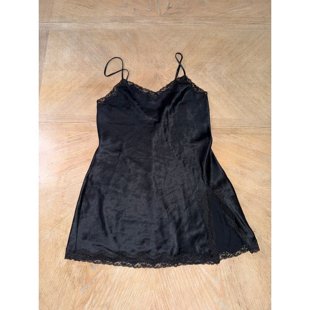 Victoria's Secret Y2K 2000’s chemises black lace detail slip dress size small
